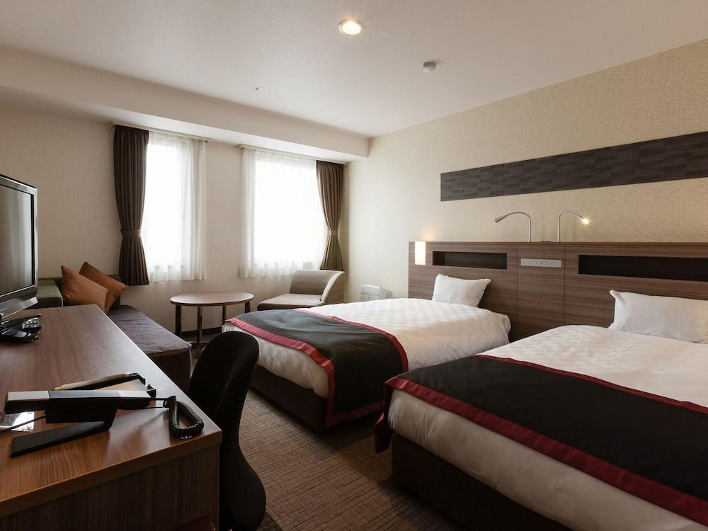 Onomichi Kokusai Hotel Zewnętrze zdjęcie