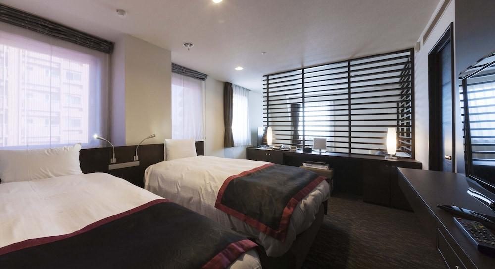 Onomichi Kokusai Hotel Zewnętrze zdjęcie